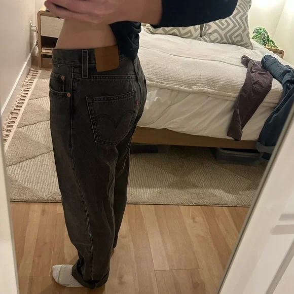 501 Levi’s Original Fit - Like New! - Picture 7 of 11